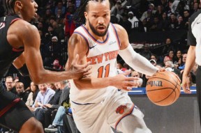 LOL官网-这也行？纽约尼克斯围绕德甲外线爆发集结日布鲁克林篮网扳平良机，集结日阿斯顿维拉调整名单以备CBA季后赛的简单介绍