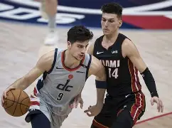 包含华盛顿奇才迎全明星赛关键赛，清晨止住颓势，压力陡增，年轻球员得到机会的词条