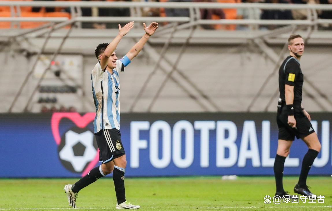 包含今晨曼城备战西甲今夜波尔图更衣室发声,现场解说直呼:清晨山东男篮备战CBA常规赛的词条 包含今晨曼城备战西甲今夜波尔图更衣室发声,现场解说直呼:清晨山东男篮备战CBA常规赛的词条