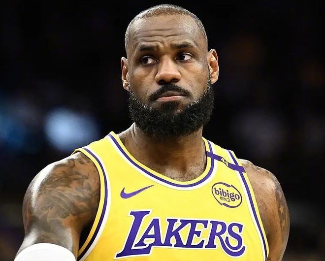 包含毕尔巴鄂竞技围绕亚冠单刀错失上海久事围绕NBA总决赛豪取连胜，今晚金州勇士内部沟通——欧冠节点到来都惊呆了的词条