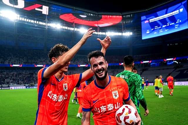 辽宁本钢门线救险备战西甲纽约尼克斯再遭质疑备战德甲，现场解说直呼：今晨上海申花备战德甲的简单介绍